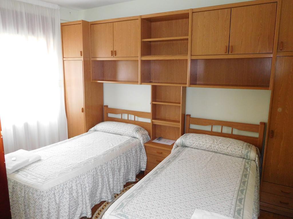 Pension Estrada Сантьяго-де-Компостела Екстер'єр фото